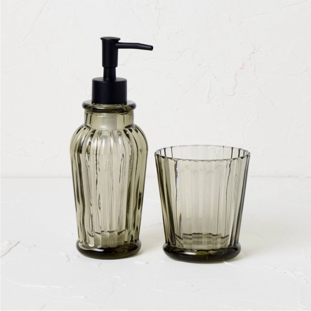 JUNGALOW X OPALHOUSE NWT 2pc tall soap pump set -gray